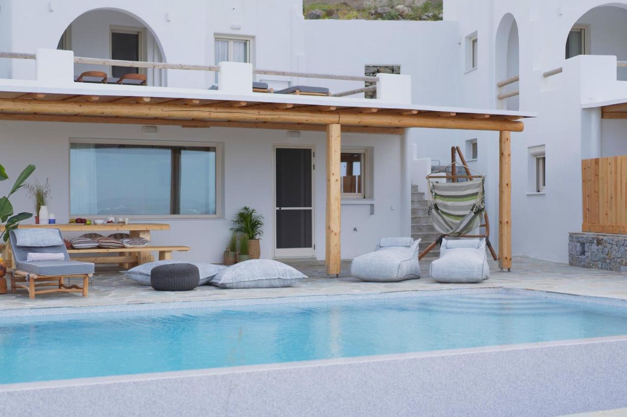 Vouno Luxury Villa *